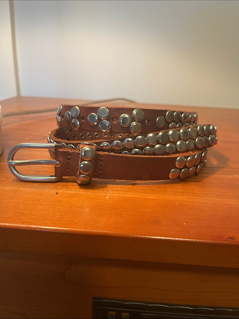 Cowboysbelt studded brown leather belt 85cm
